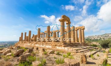 Tempio di giunone ad agrigento nella valle dei templi 