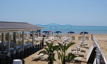 Lido Laola Marina di Ragusa sul lungomare Mediterraneo