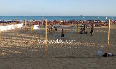 beach volley in marina di ragusa beach