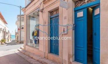 bnb in marina di ragusa facing the sea