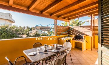 Elio Elio holiday apartment close close to the sea and beaches of Marina di Ragusa terrace