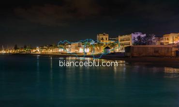 marina di ragusa night picture of the sea 