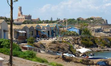 in portopalo di capopassero beautiful apartmentsfacing the sea