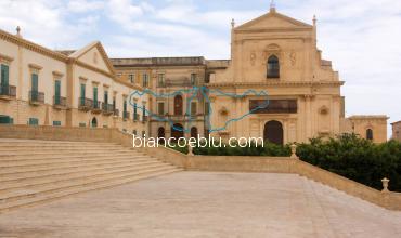 noto cathedral view with many steps
