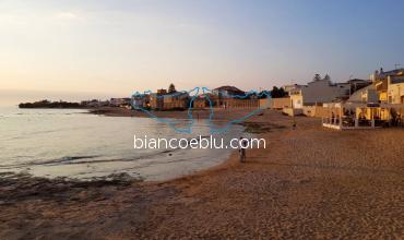 in punta secca montalbano house is facing the sea and the beach